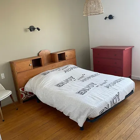 Location Maison A : Haute Loire בית נופש Chadron